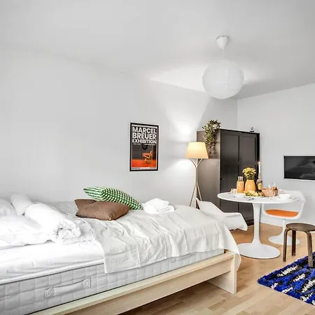 Design District W King Bed, Netflix, Tram And Bus Nearby Apartament